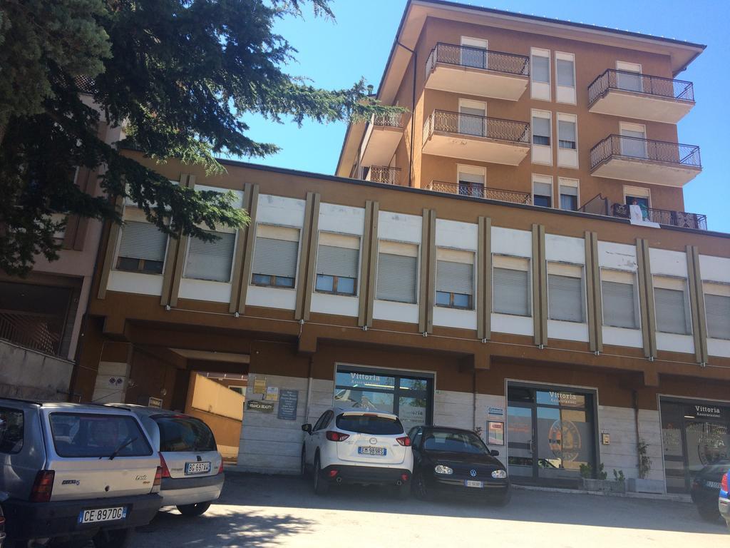 B&B Torrione LʼAquila Extérieur photo