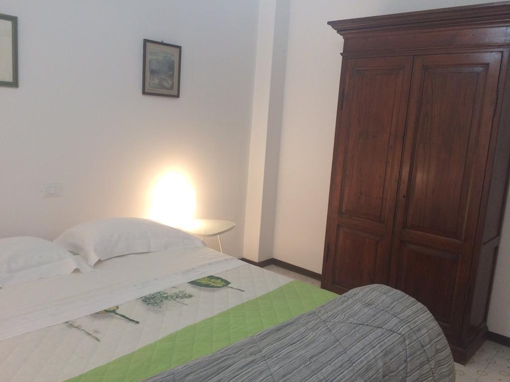 B&B Torrione LʼAquila Extérieur photo