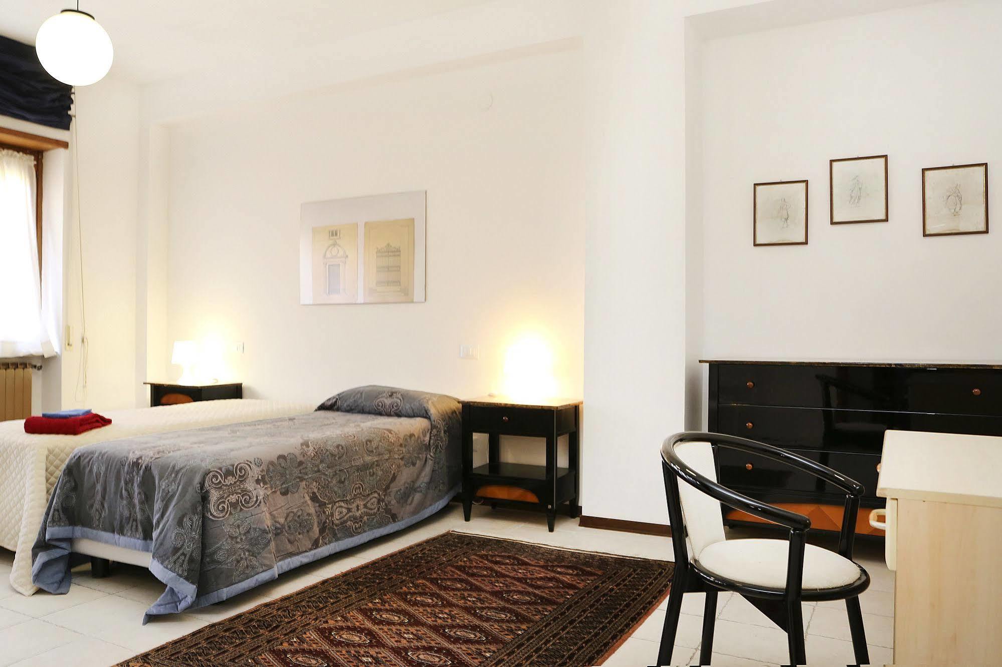 B&B Torrione LʼAquila Extérieur photo