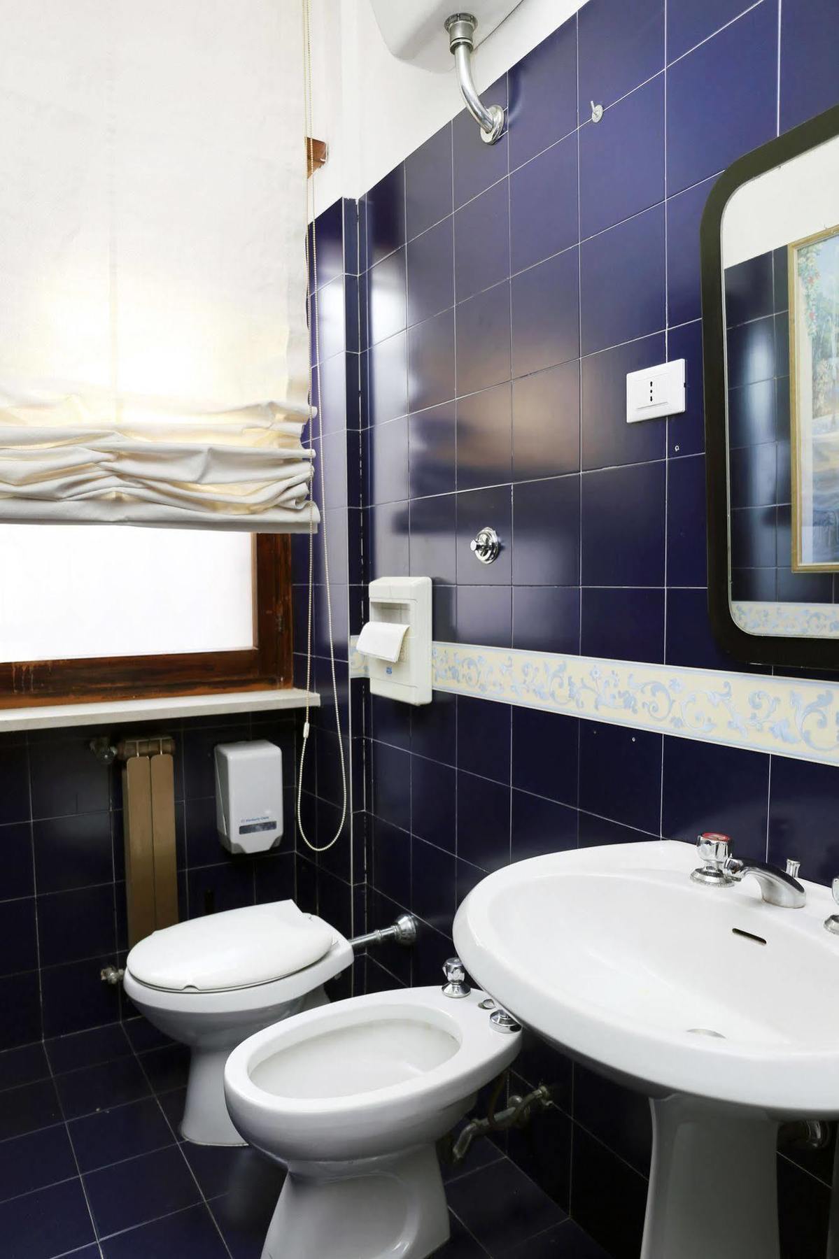 B&B Torrione LʼAquila Extérieur photo