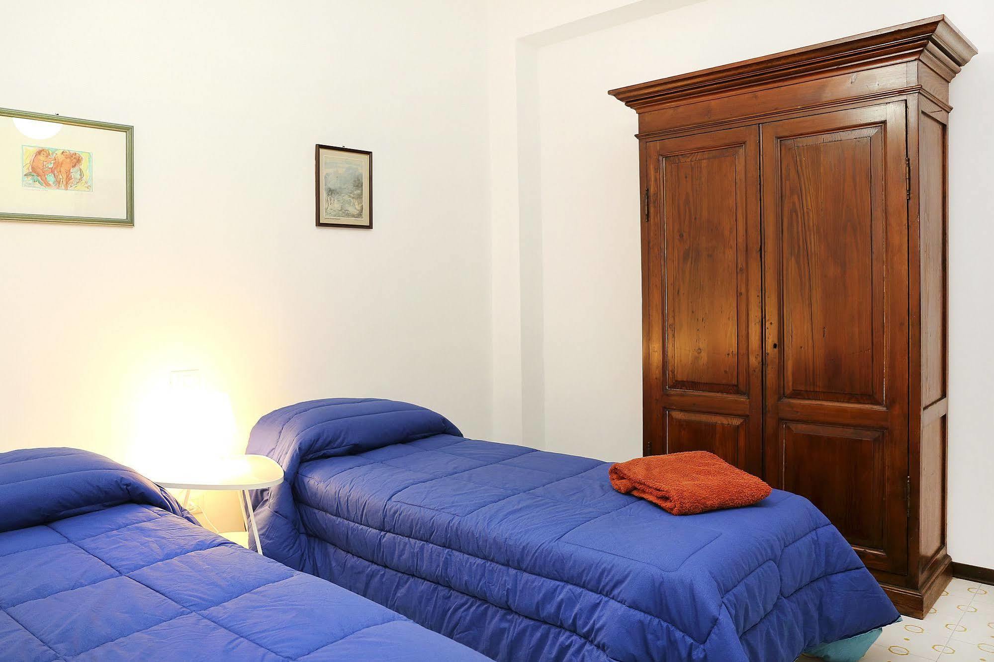 B&B Torrione LʼAquila Extérieur photo